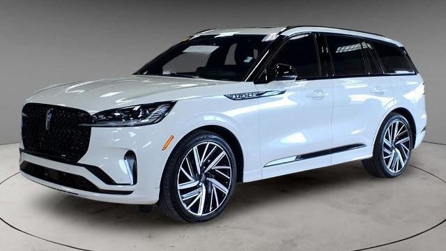 2025 Lincoln Aviator