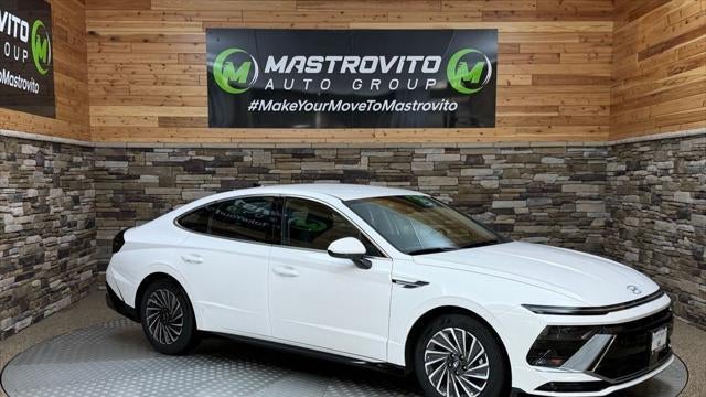 2025 Hyundai Sonata Hybrid