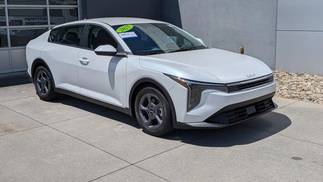2025 Kia K4