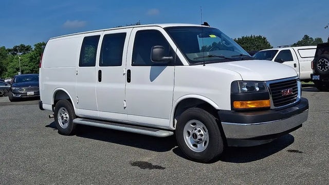 2025 GMC Savana