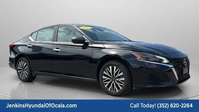 2025 Nissan Altima