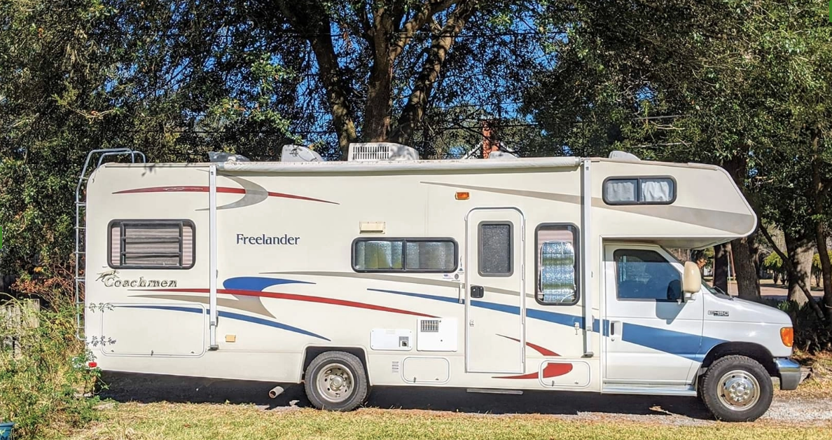 2006 Coachmen Freelander